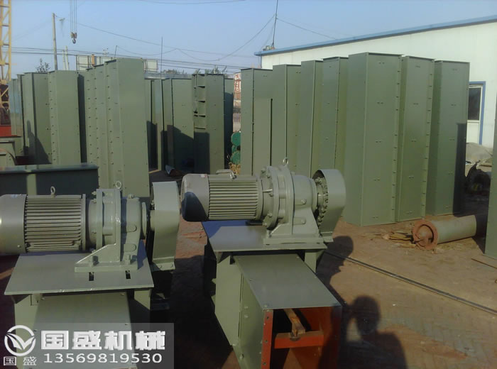 双板链滑石粉装罐用上料机 双板链滑石粉装罐用上料机