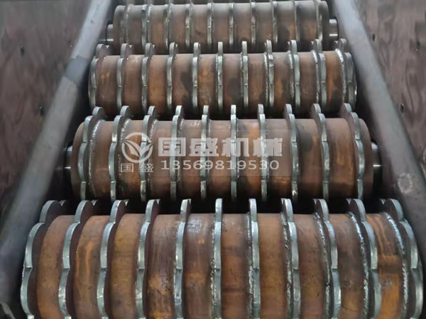 滚轴筛清扫装置 滚轴筛清扫装置